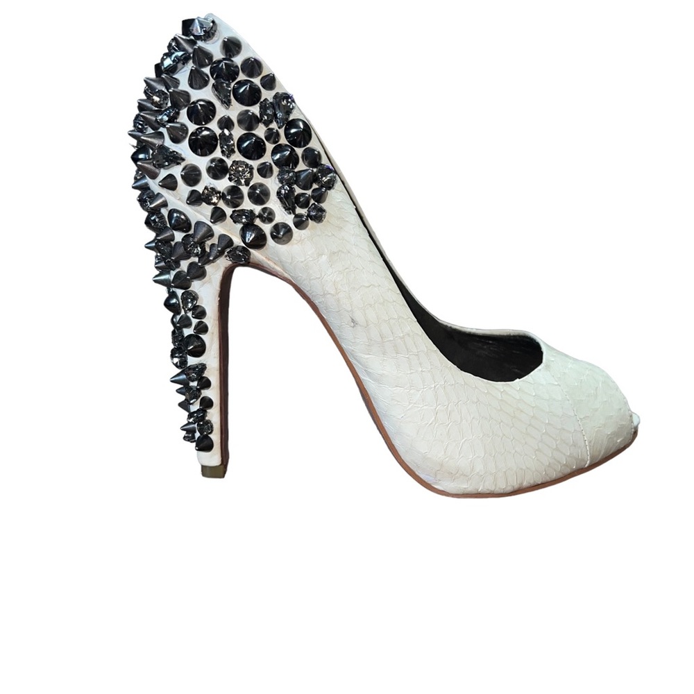 Sam Edelman Ivory Faux Snakeskin Spiked Pumps